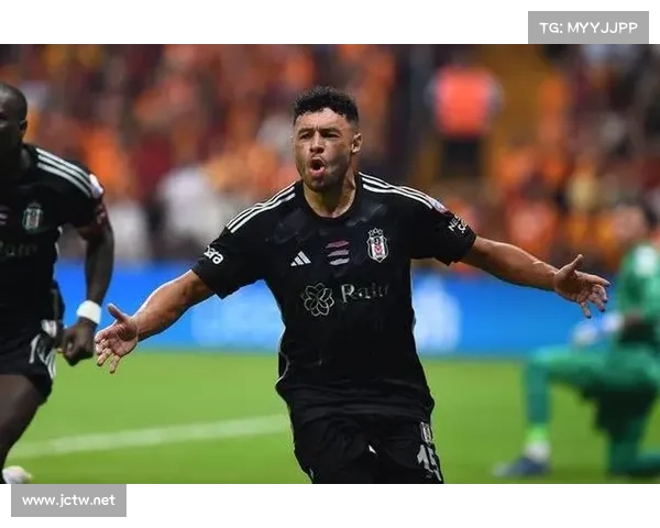 张伯伦在球场上的主要踢球位置特点与作用深度解析